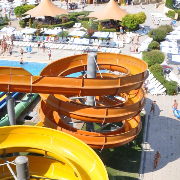 aquapark-nessebar-tornado